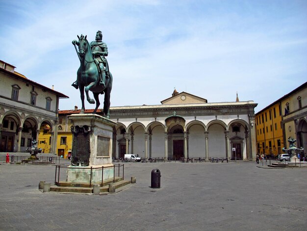 Photo the vintage monument in florence italy