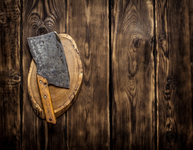 Vintage old hatchet for cutting.