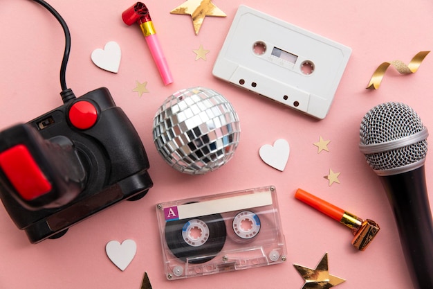 Винтаж ретро 1980-х годов фон вечеринки кассеты.