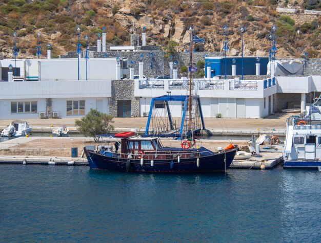 Vintage schip op het eiland Mykonos in Griekenland