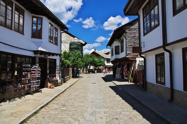 Винтажная улица в Трявне, Болгария