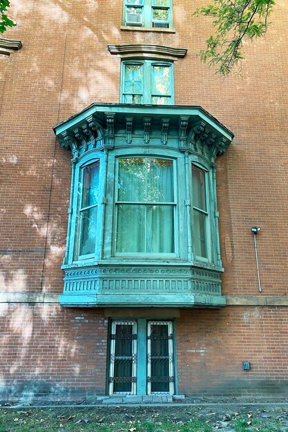 Photo vintage window on a building in new york city usa