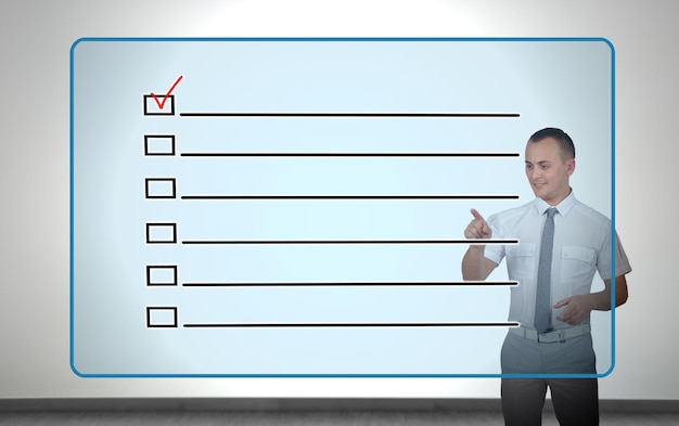 Foto virtueel scherm met checklist