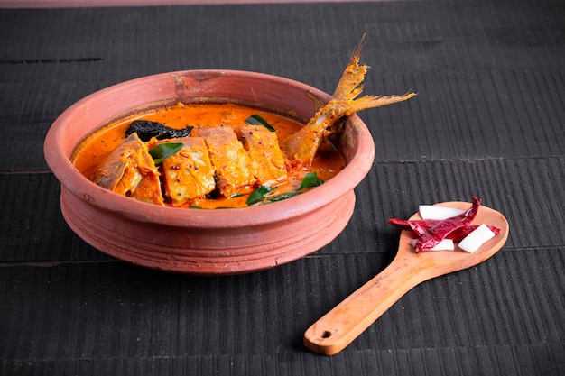 Viscurry Pomfret curry traditionele Indiase viscurry Kerala speciaal