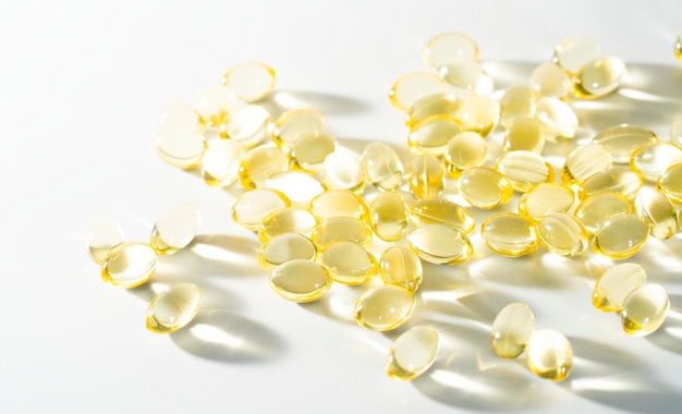 Vitamin D omega 3 omega 6 Food supplement oil filled fish oil vitamin A vitamin E flaxseed oil