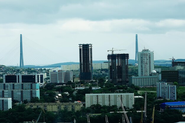 Vladivostok uitzicht op de stadsbrug