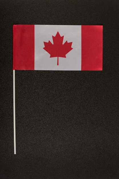 Foto vlag van canada op zwarte achtergrond