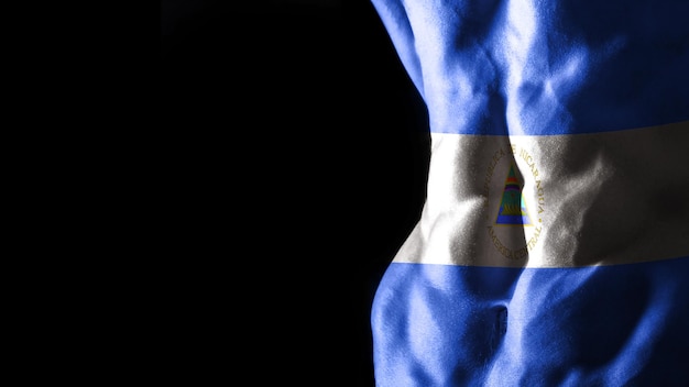 Vlag van Nicaragua op abs spieren nationale sporttraining, bodybuilding concept, zwarte achtergrond