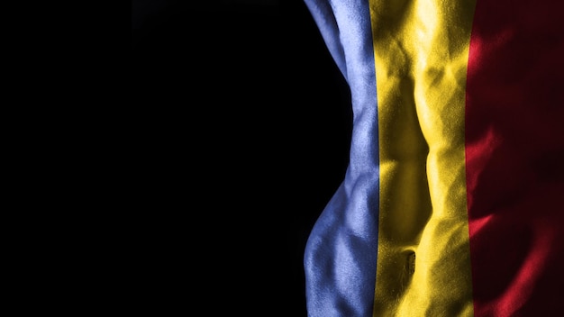 Vlag van Roemenië op abs spieren nationale sporttraining, bodybuilding concept, zwarte achtergrond