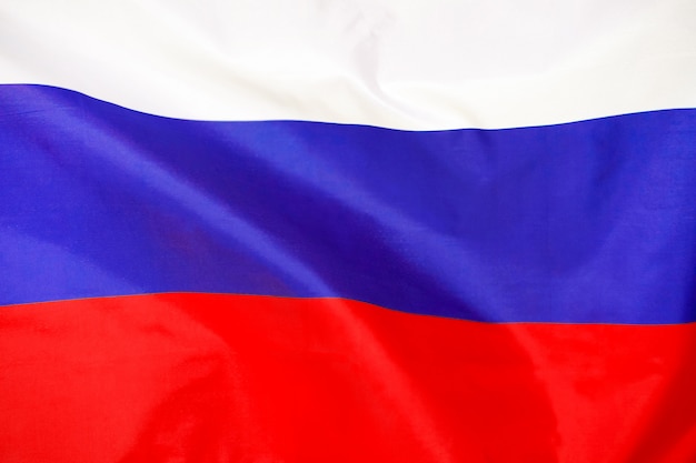 Vlag van Rusland. De kleurrijke vlag van Rusland zwaaien in de wind.