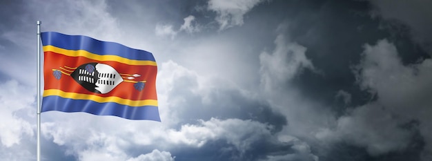 Vlag van Swaziland op een bewolkte hemel