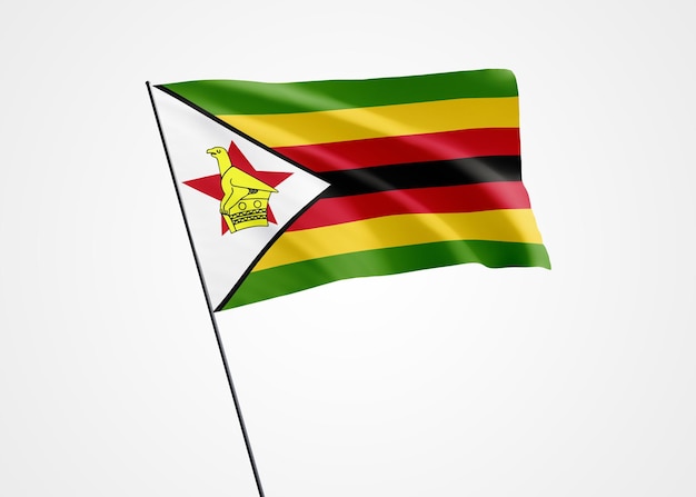 Vlag van Zimbabwe vliegen hoog op de witte geïsoleerde achtergrond. 18 april Zimbabwe onafhankelijkheidsdag