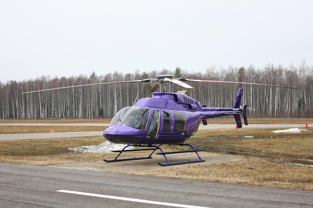 Vliegtuigen Paarse helikopter