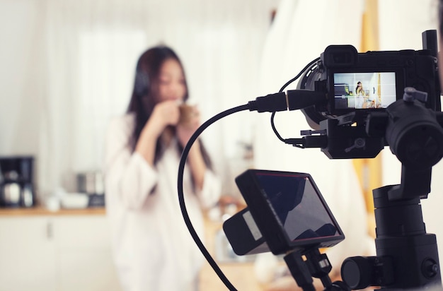 Foto vlogging e concetto di lavoro freelance