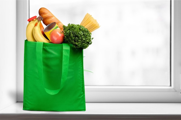 Foto volle boodschappentas met groente