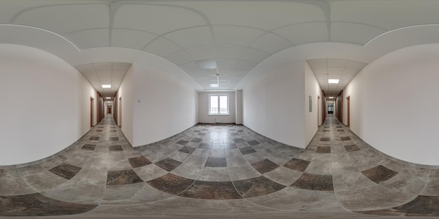 Foto volledig naadloos sferisch hdri 360-panorama in het interieur van een lege ruimte en gang met reparatie in rechthoekige projectie gereed ar vr virtual reality-inhoud