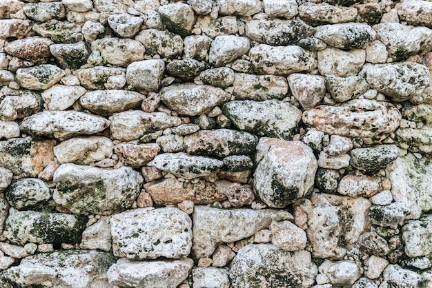 Volledige opname van de stenen muur