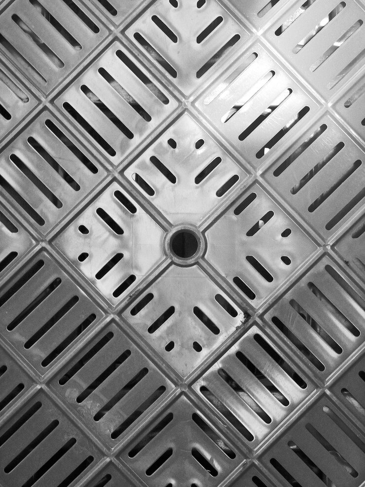 Foto volledige opname van een patroonplafond in een gebouw