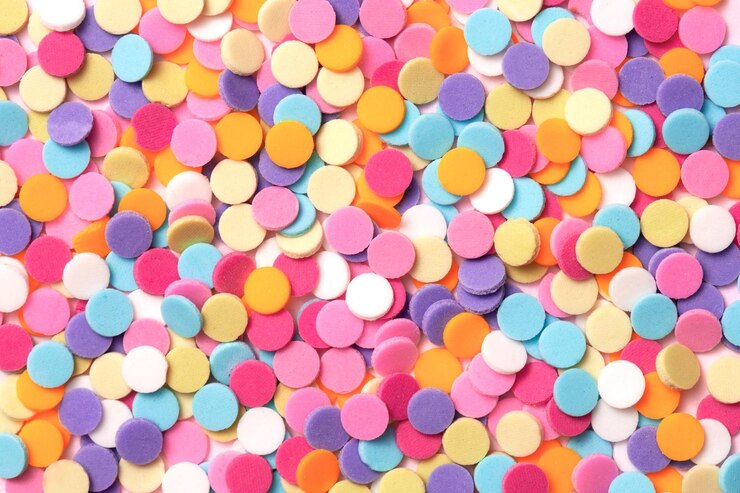 Foto volledige opname van kleurrijke confetti