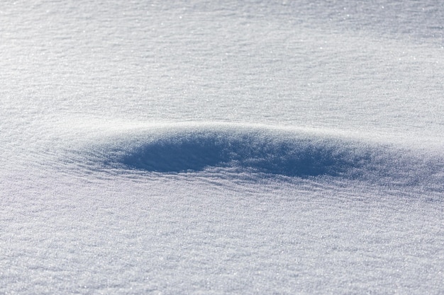 Foto volledige opname van sneeuwbedekt land