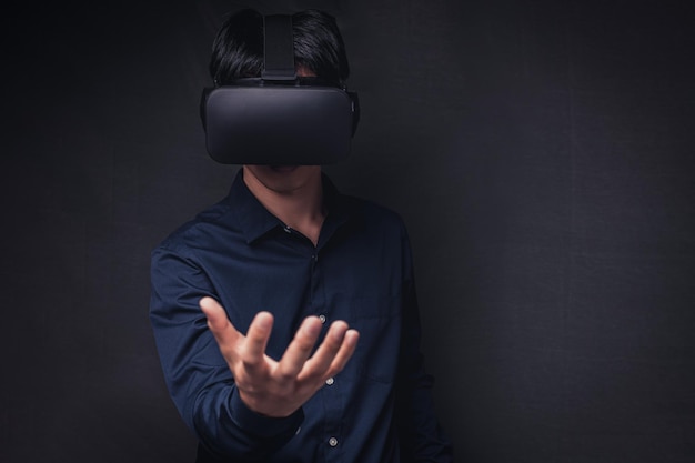 VR 안경 연결 메타버스 온라인 기술