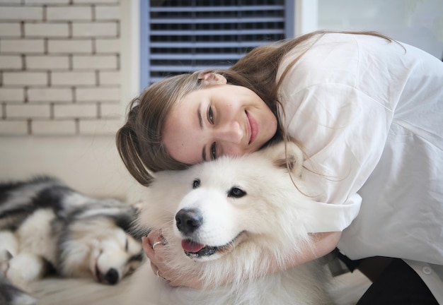 vrouw en hond