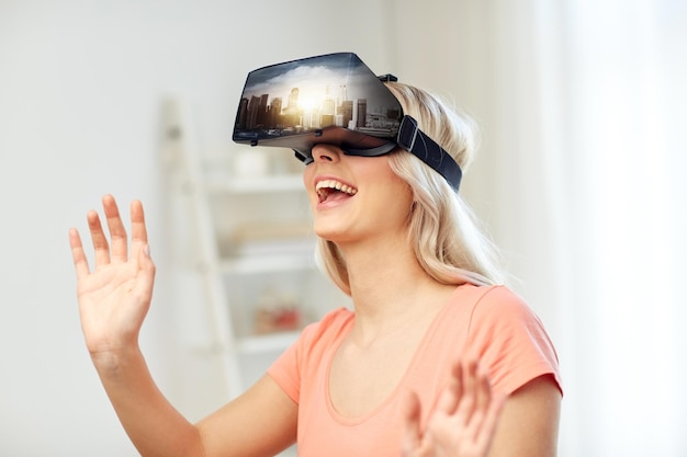 vrouw in virtual reality headset of 3D bril