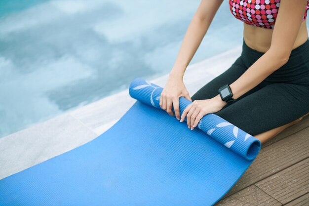 Vrouw klaar met sporttraining