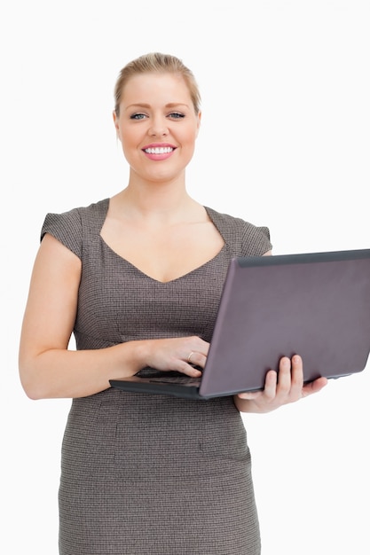 Vrouw met een laptop