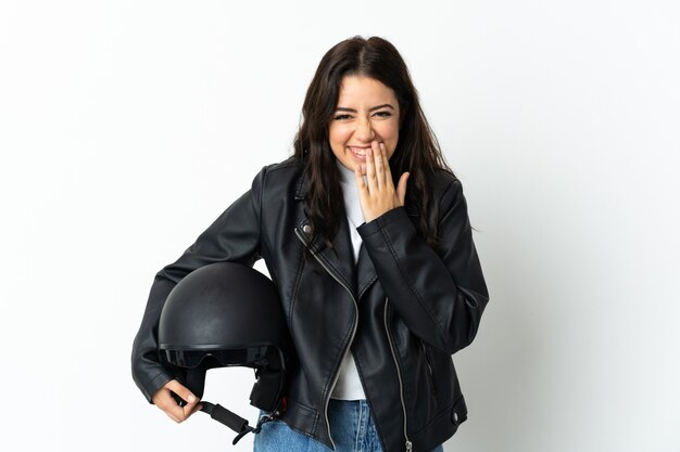 Vrouw met een motorhelm geïsoleerd