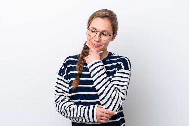 vrouw over geïsoleerde achtergrond