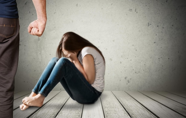 Vrouw slachtoffer van huiselijk geweld en agressie