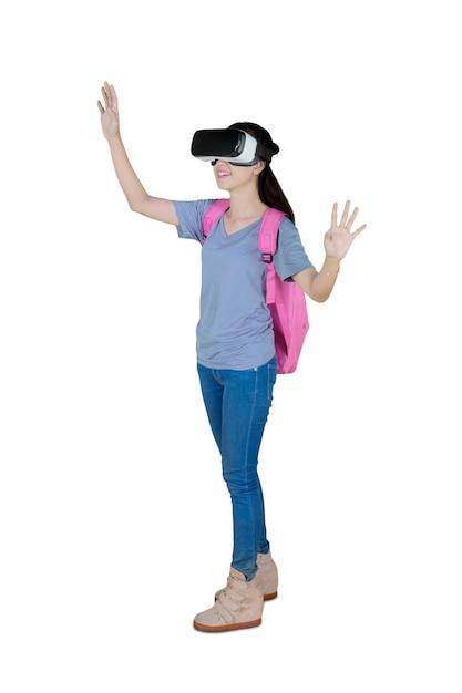 Vrouwelijke student met behulp van een virtual reality-bril