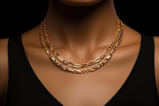 Vrouwen hals met een gouden ketting ketting
