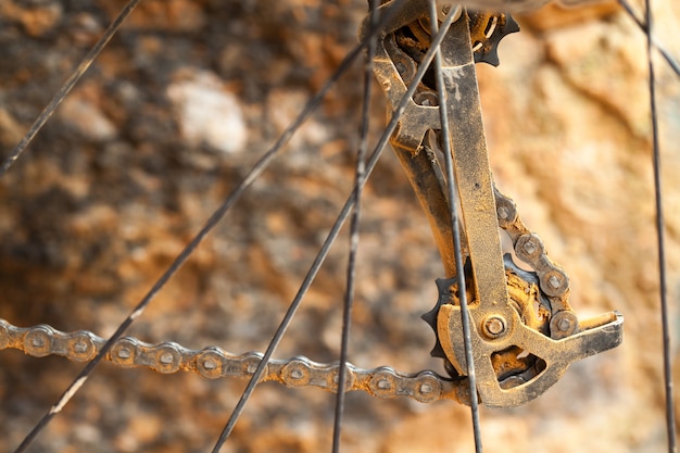 Vuile mountainbike-derailleur