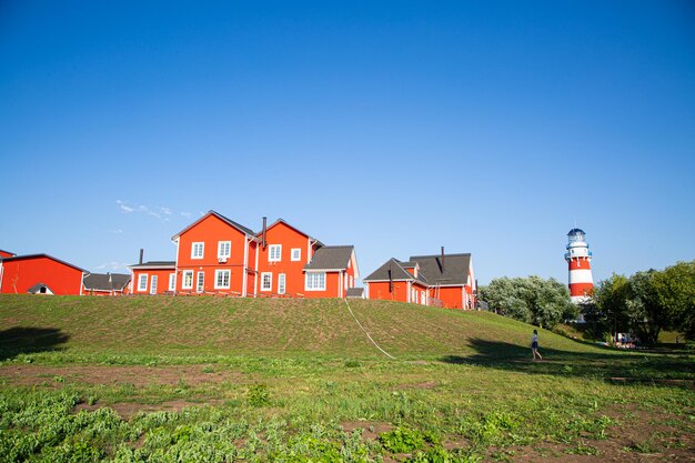 Vuurtoren aan de kust van het land