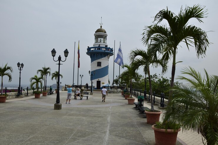 Vuurtoren op de top van de Santa Ana-heuvel Guayaquil