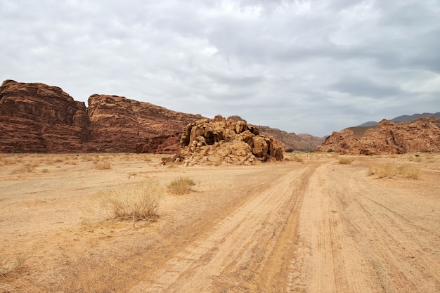 Wadi Disah、Al Shaqキャニオン、サウジアラビア