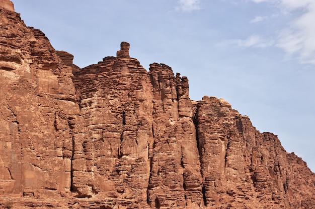 Wadi Disah in de Al Shaq-canyon van Saoedi-Arabië