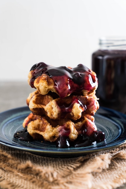 waffle with blueberry sauce 