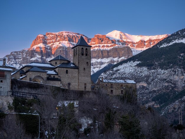 walk through the national park of ordesa and lost mountain