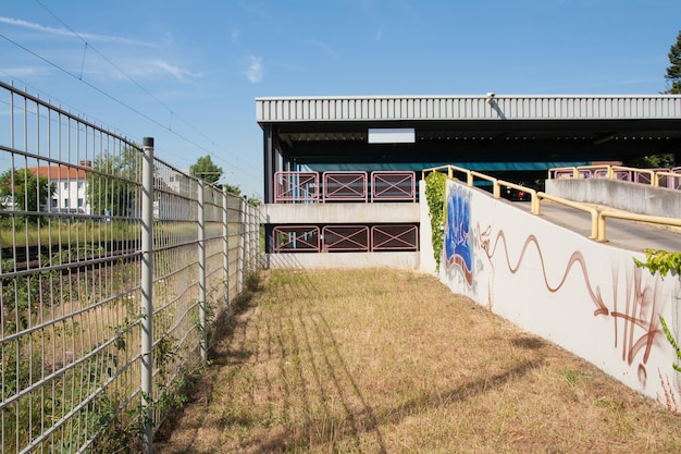 Photo walkway leading towards building