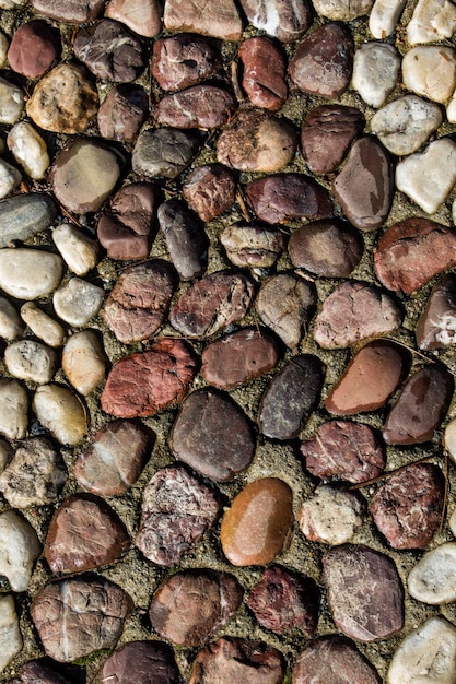 Wall made of the same type of stones