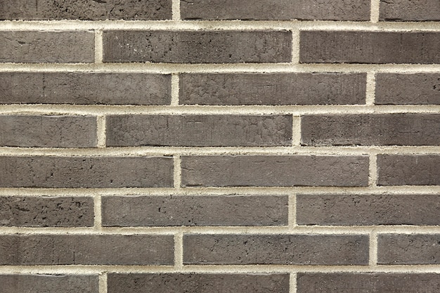 Wall with decorative bricks