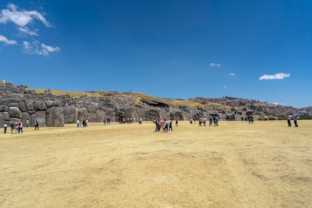 Стены Саксайуамана, церемониального храма инков