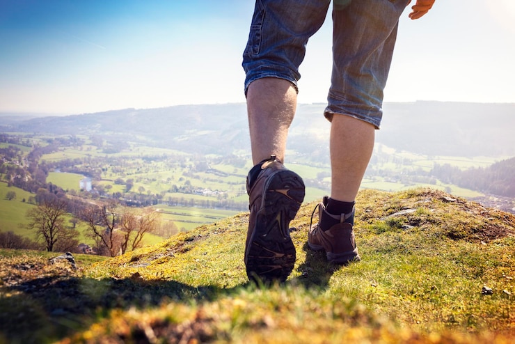 Foto wandelen op een bergpad