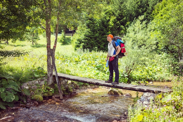 Wandelen trekking in de bergen