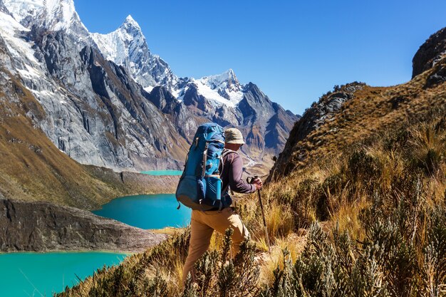 Wandelscène in de bergen van Cordillera, Peru