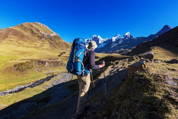 Wandelscène in de bergen van Cordillera, Peru