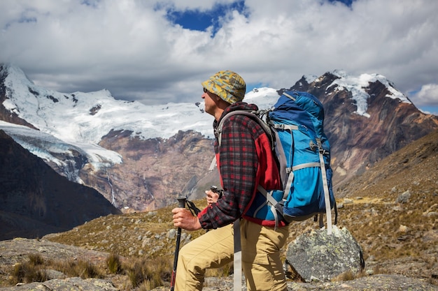 Wandelscène in de bergen van Cordillera, Peru